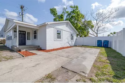 217 NW 4th Avenue, Mulberry, FL 33860 - Photo 13