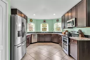 1456 Wallace Manor Loop, Winter Haven, FL 33880 - Photo 5