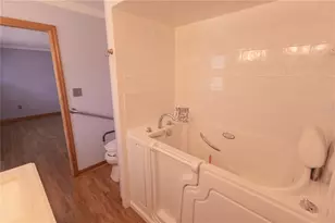 3618 Royal Ct N, Lakeland, FL 33812 - Photo 13