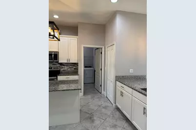 1365 Evergreen Park Cir, Lakeland, FL 33813 - Photo 15