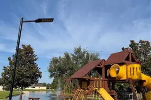 1365 Evergreen Park Cir, Lakeland, FL 33813 - Photo 65