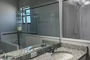 1365 Evergreen Park Cir, Lakeland, FL 33813 - Photo 37