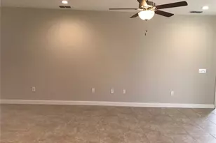 3338 Pearly Dr, Lakeland, FL 33812 - Photo 3