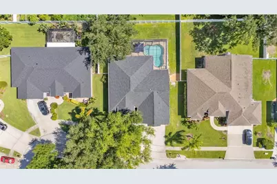 3911 Smoke Rise Court, Valrico, FL 33594 - Photo 7