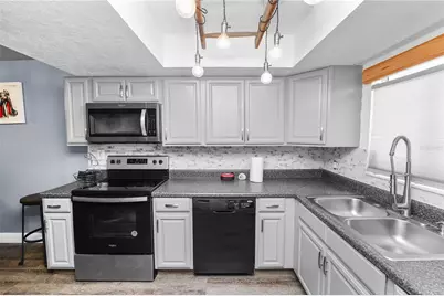 404 Country Lane NE #404, Winter Haven, FL 33881 - Photo 7