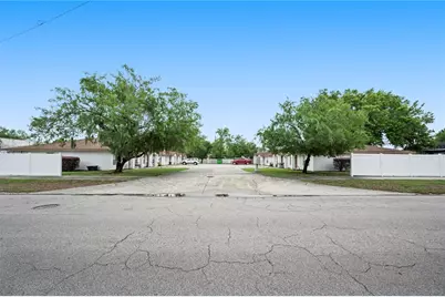 210 S Orange Avenue, Bartow, FL 33830 - Photo 5