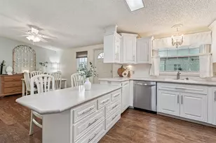 6643 Westchester Dr NE, Winter Haven, FL 33881 - Photo 11