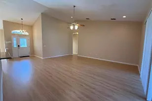 5398 Oxford Manor Cir, Lakeland, FL 33810 - Photo 5