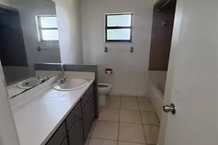 116 Shannon Dr, Lakeland, FL 33809 - Photo 9