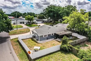 221 Whitman Rd, Winter Haven, FL 33884 - Photo 5