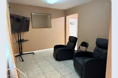 2914-A Kenilworth Boulevard, Sebring, FL 33870 - Photo 5