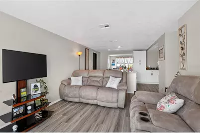 6108 Fairway Boulevard, Apollo Beach, FL 33572 - Photo 9