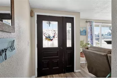 6108 Fairway Boulevard, Apollo Beach, FL 33572 - Photo 7