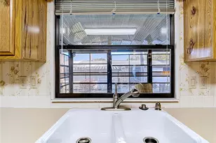 6561 Chinaberry Dr NE, Winter Haven, FL 33881 - Photo 11