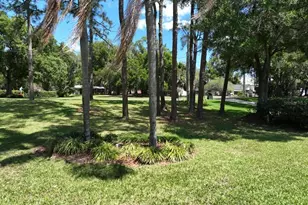 1310 Rolling Woods Ln, Lakeland, FL 33813 - Photo 93
