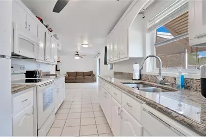 2924 Pinedale Avenue, Lakeland, FL 33803 - Photo 11