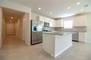 1063 Michelangelo Ln, Winter Haven, FL 33884 - Photo 3