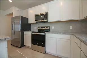 1063 Michelangelo Ln, Winter Haven, FL 33884 - Photo 7