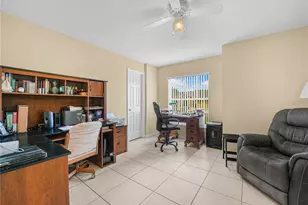 2437 Colonel Ford Dr, Lakeland, FL 33813 - Photo 15