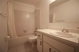 1040 Harden Ct, Lakeland, FL 33813 - Photo 11