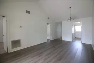 1040 Harden Ct, Lakeland, FL 33813 - Photo 3