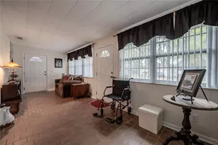 315 W Oak Dr, Lakeland, FL 33803 - Photo 5