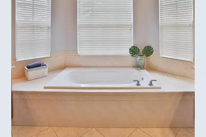 5268 Pebble Beach Boulevard, Winter Haven, FL 33884 - Photo 29