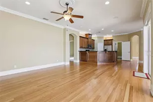 5561 Pebble Beach Dr, Lakeland, FL 33812 - Photo 23