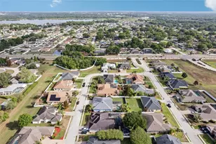 5561 Pebble Beach Dr, Lakeland, FL 33812 - Photo 59