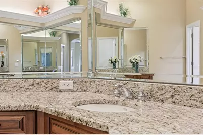 5561 Pebble Beach Drive, Lakeland, FL 33812 - Photo 31