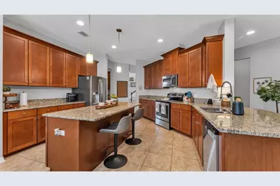 1826 Altavista Circle, Lakeland, FL 33810 - Photo 11