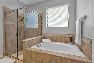 1826 Altavista Cir, Lakeland, FL 33810 - Photo 23