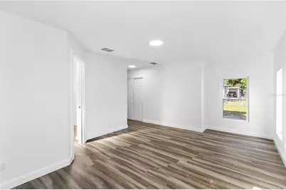 426 Bascom Court, Polk City, FL 33868 - Photo 11