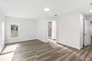 426 Bascom Ct, Polk City, FL 33868 - Photo 9