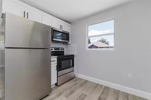 417 S Seminole Ave, Fort Meade, FL 33841 - Photo 3