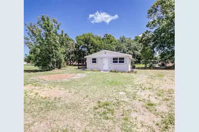 417 S Seminole Avenue, Fort Meade, FL 33841 - Photo 17