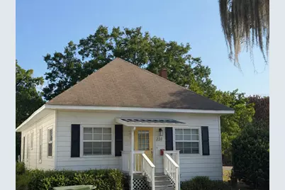 231 Avenue A NE, Winter Haven, FL 33881 - Photo 1