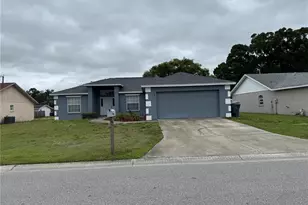 5817 Daughtery Downs Loop, Lakeland, FL 33809 - Photo 1