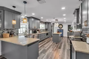 135 Country Club Ln, Mulberry, FL 33860 - Photo 11