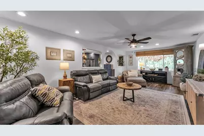 135 Country Club Lane, Mulberry, FL 33860 - Photo 9