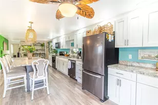 1818 Blue Lake Dr, Lakeland, FL 33801 - Photo 5