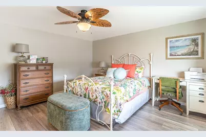 1818 Blue Lake Drive, Lakeland, FL 33801 - Photo 15