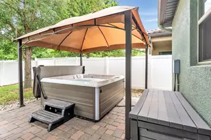 2250 Bella Luna Cir, Lakeland, FL 33810 - Photo 51