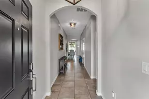 2250 Bella Luna Cir, Lakeland, FL 33810 - Photo 11