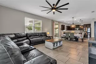 2250 Bella Luna Cir, Lakeland, FL 33810 - Photo 35