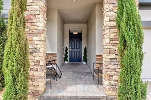 2253 Bella Luna Cir, Lakeland, FL 33810 - Photo 11