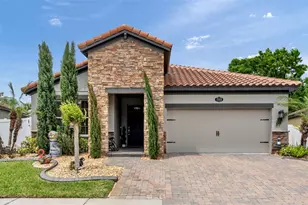 2253 Bella Luna Cir, Lakeland, FL 33810 - Photo 1