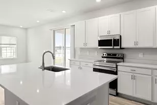 4024 Waving Hickory Blvd, Saint Cloud, FL 34772 - Photo 7