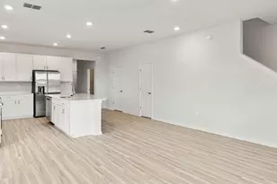 4024 Waving Hickory Blvd, Saint Cloud, FL 34772 - Photo 5