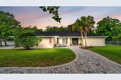 5212 Scotland Place, Lakeland, FL 33813 - Photo 1